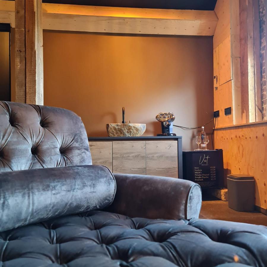 Vet - Bed & Breakfast Beek  Exterior photo